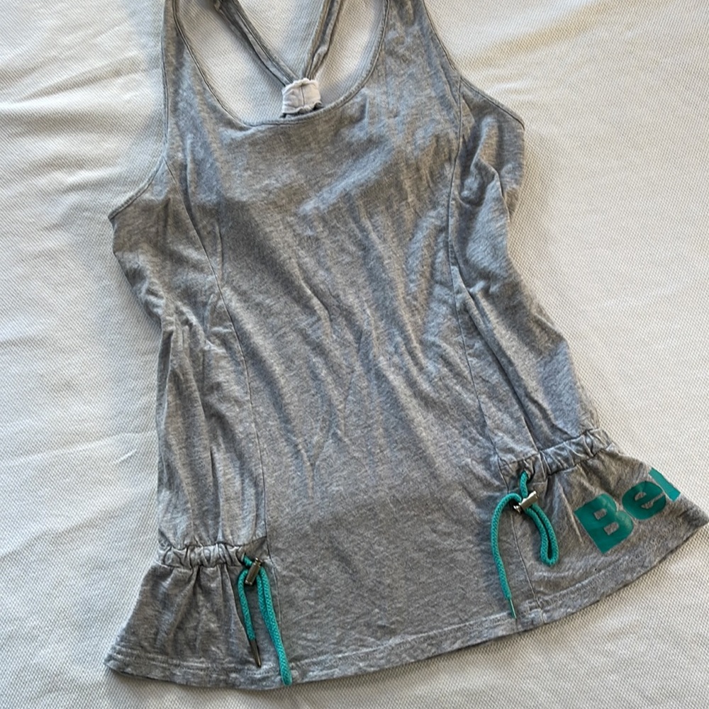 🦋3/40 BENCH Racerback Top (S) - Picture 6 of 15